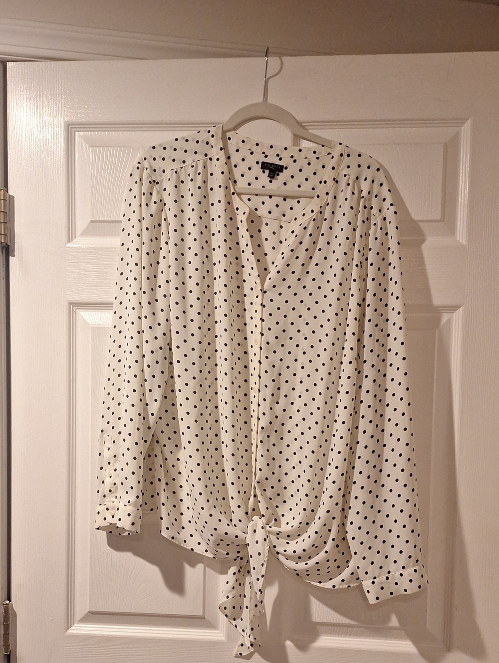 Women's White And Navy Polka Dot Tie-Front Blouse